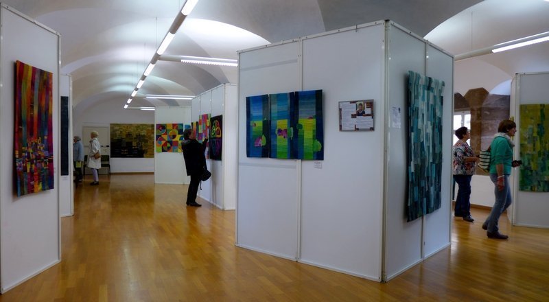 Blick in die Ausstellungen von Heike Dressler und Tina Mast 
