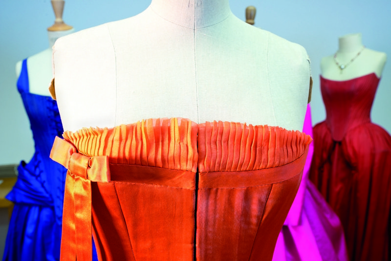Ausstellung 'Die Kleider der Buhlschaft' Kleid von Birgit Minichmayr, 2010, Detail Foto: ©Anneliese Kaar, Salzburg