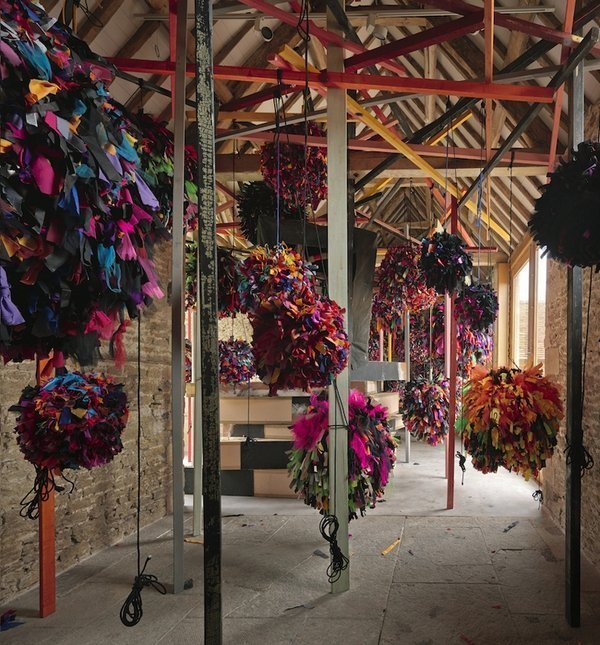 Phyllida Barlow: untitled: GIG 2014, Fabric, paper, cord, timber, paint, polyurethane foam, plaster, wool, steel, tape Approx. overall installed dimensions: 118 1/8 x 196 7/8 x 551 1/8 in / 300 x 500 x 1400 cm Installation view, ‘Phyllida Barlow. GIG’, Hauser & Wirth Somerset, 2014 © Phyllida Barlow Courtesy the artist and Hauser & Wirth Photo: Alex Delfanne