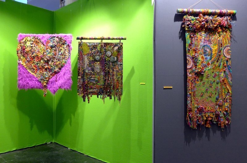 Blick in die Ausstellung 'Imbroglios Textiles' Christine Fayon (Frankreich) l'aiguille en fête 2016