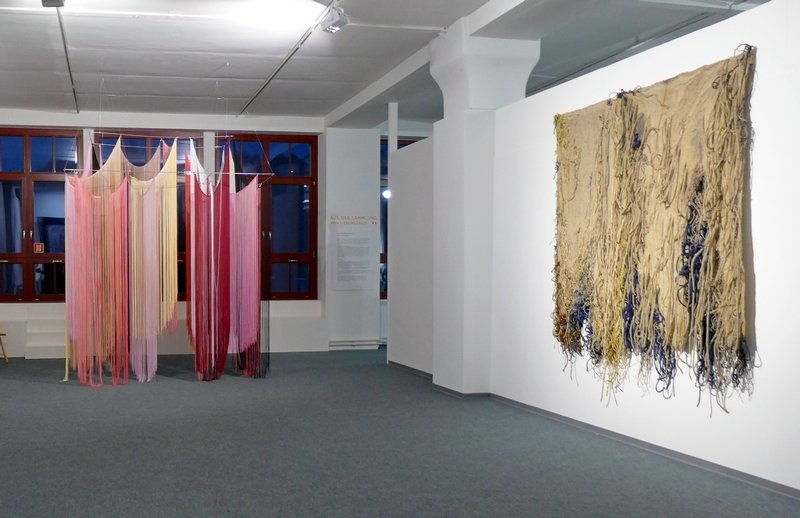 Blick in die Ausstellung 'Aufbruch Textil'