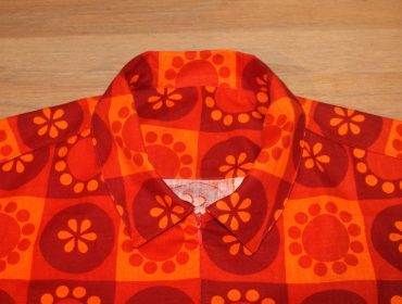 Easy sew an invisible zipper in a blouse BERNINA