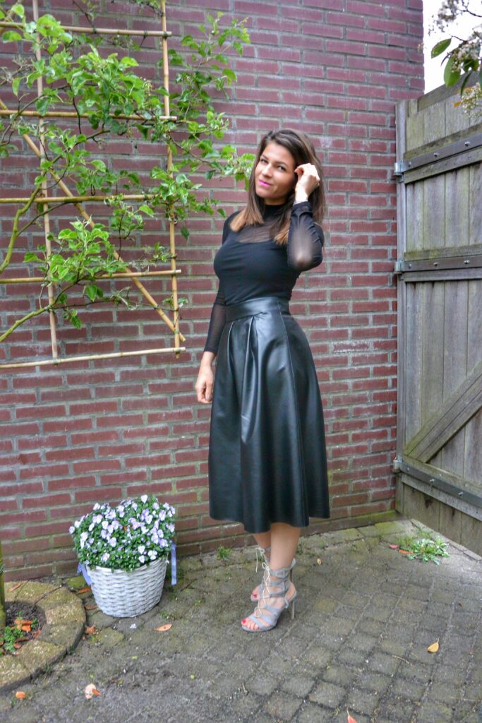 Pleated leather skirt